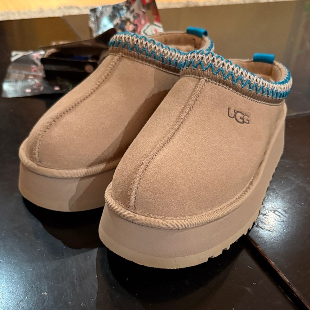UGG Beige Platform Clogs with Blue Accents